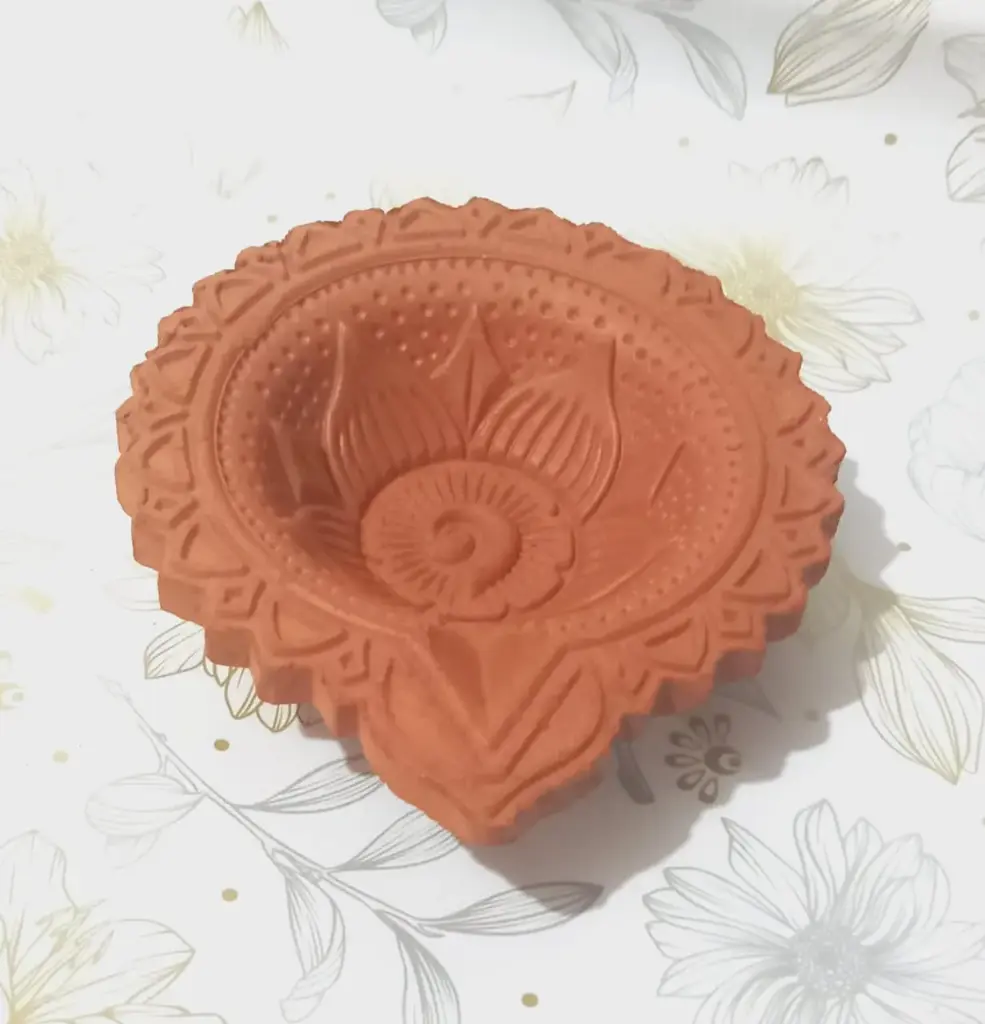 Traditional Earthen diya ( 6 pc )
