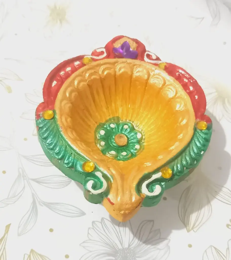hand painted diya ( 4 pc )