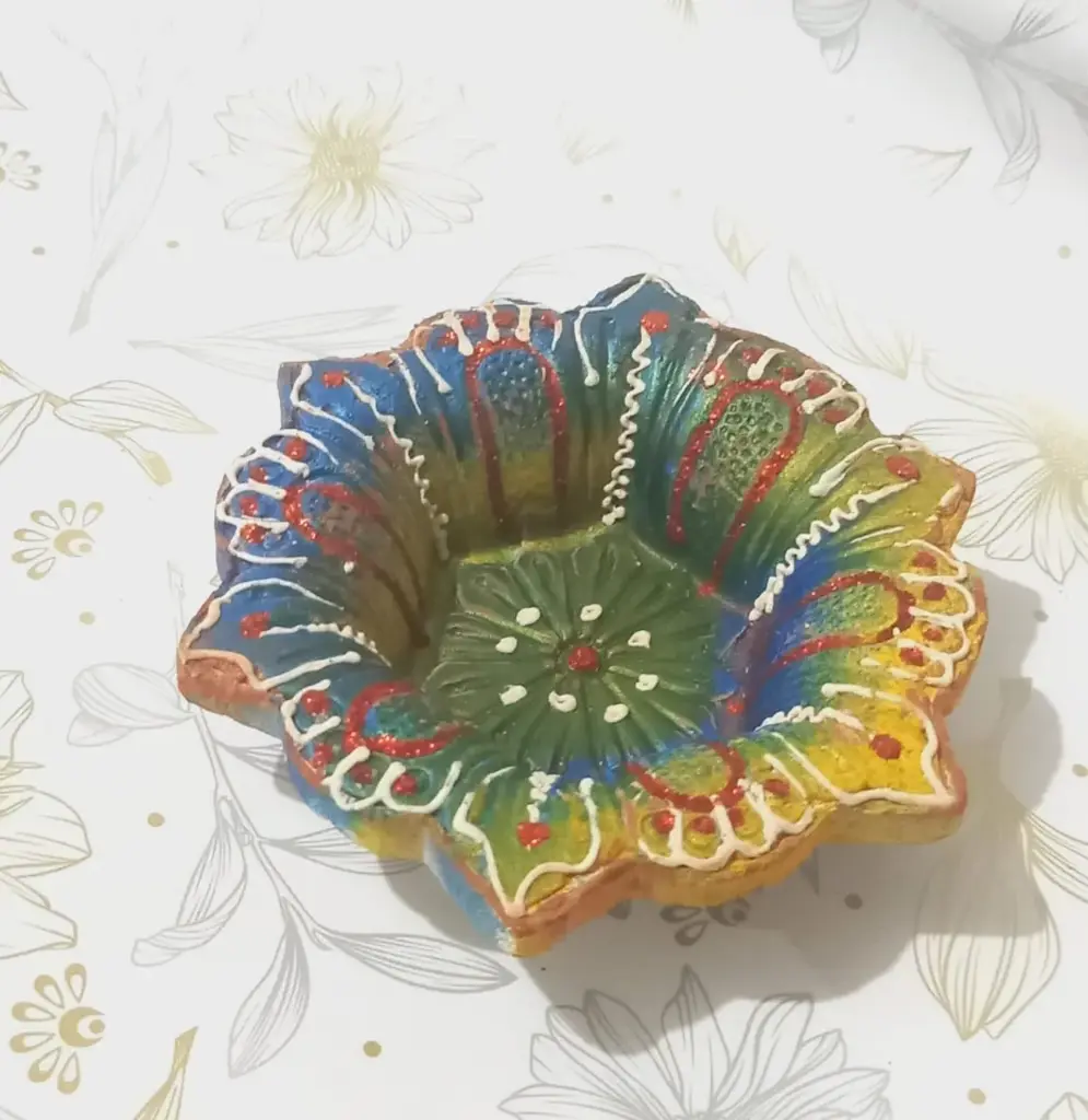 hand painted diya ( 4 pc )