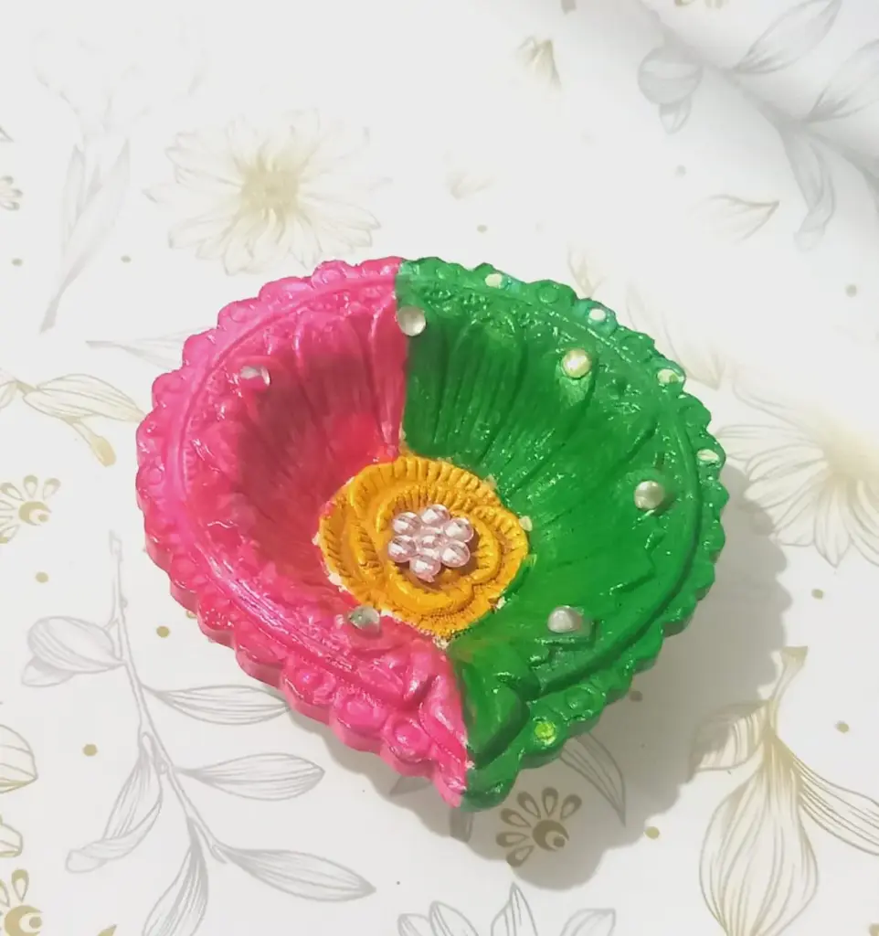 hand painted diya ( 4 pc )