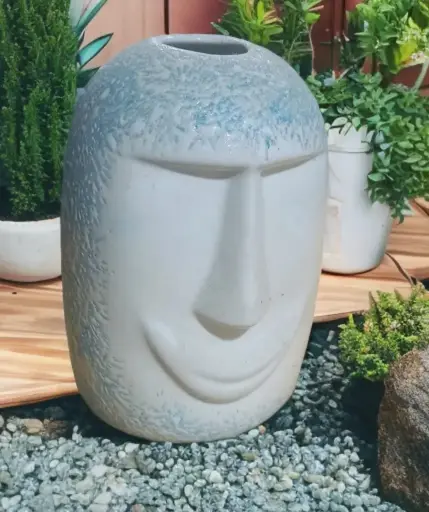 moai head vase