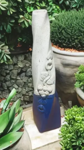 Blue & white Flower Vase