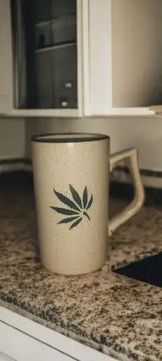 Leaf Design Beer Mug