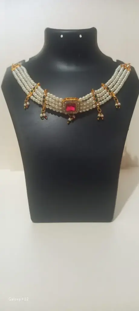 maharashtrian choker