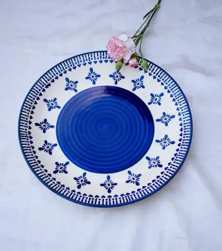 Hand-Painted Floral Pattern Plate